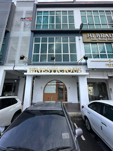 Comentarii opinii despre Finesticious