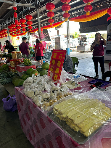 Lido Square - Gastronomi dan perhotelan