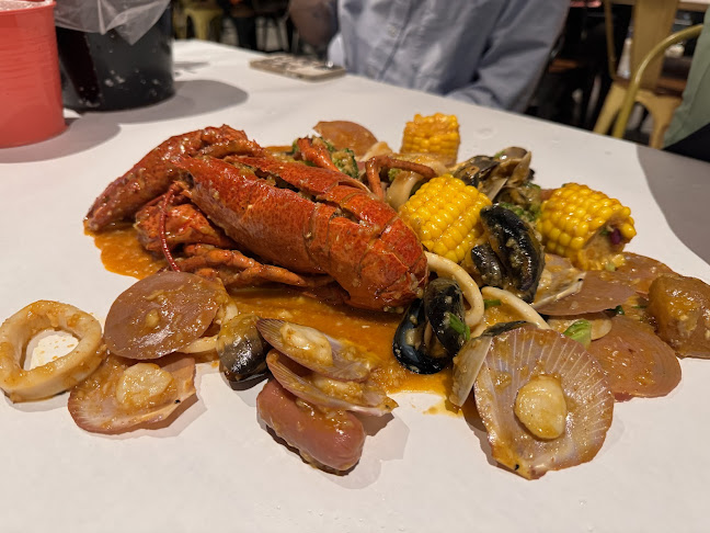 Paper Lobster - Gastronomi dan perhotelan