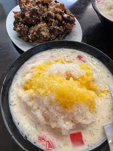 Lock Ann - Gastronomi dan perhotelan