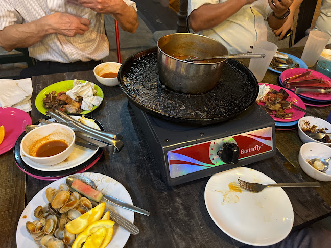 Comentarii opinii despre D'Kayangan Steamboat BBQ Buffet