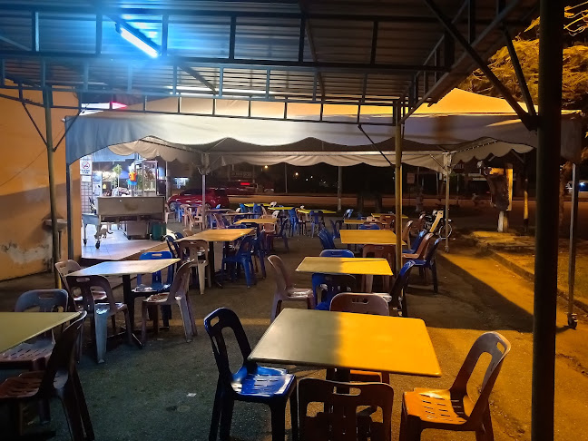 Opinii despre Restoran Nasi Ayam Mawar în Alor Setar - Gastronomi dan perhotelan