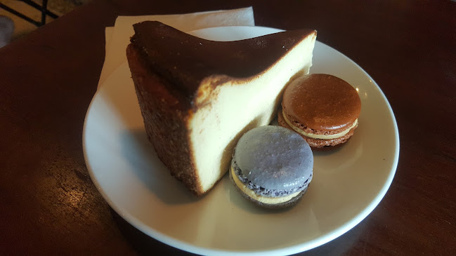 Rekindle - Gastronomi dan perhotelan