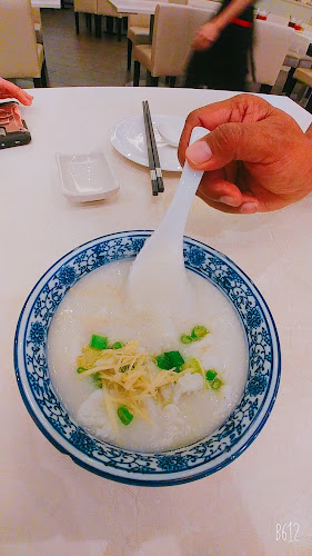 D'Shanghai - Gastronomi dan perhotelan