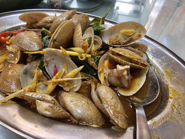 Restoran Thai Aroi 2020 - Gastronomi dan perhotelan