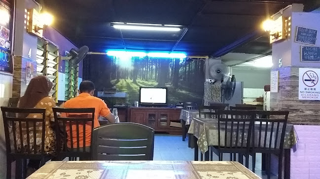 Opinii despre Nur Soup Corner în Batu Gajah - Gastronomi dan perhotelan