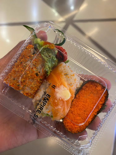 Comentarii opinii despre Empire Sushi Avenue K