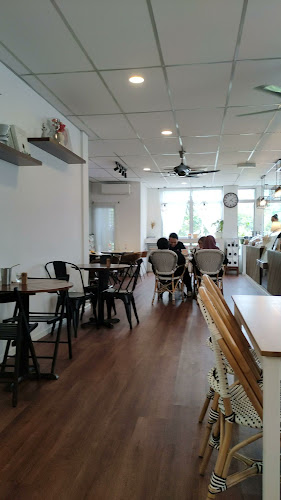 Opinii despre Koffie Lane, Kajang în Kajang - Gastronomi dan perhotelan