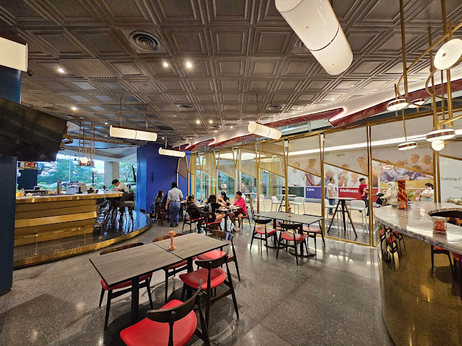 Quivo - Gastronomi dan perhotelan