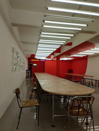 Comentarii opinii despre Tekan Canteen 13