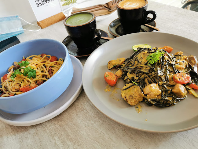 Comentarii opinii despre Foremula Cafe