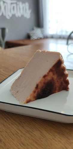 Kafe SE7EN - Gastronomi dan perhotelan