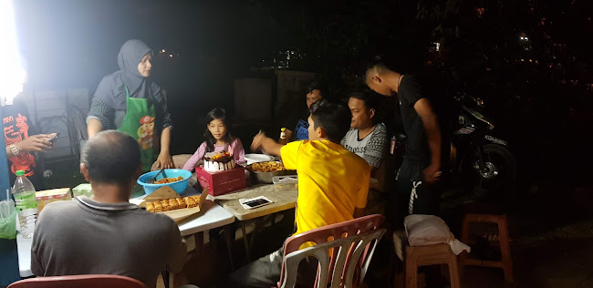 Opinii despre BURGER BUSTOP ABG KAMAL în Semenyih - Gastronomi dan perhotelan