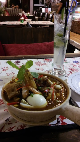 Opinii despre Lagenda House & Cafe în George Town - Gastronomi dan perhotelan