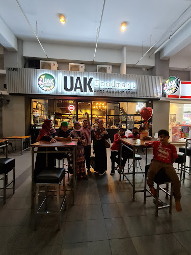 Opinii despre UAK Foodmart în Shah Alam - Gastronomi dan perhotelan
