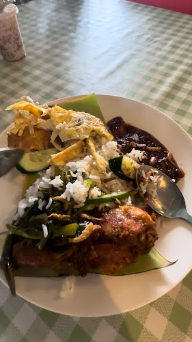Opinii despre Nasi Lemak Ujong Pasir 2 în Melaka - Gastronomi dan perhotelan