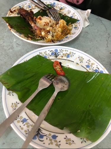 Warung Nasi Ambeng - Gastronomi dan perhotelan