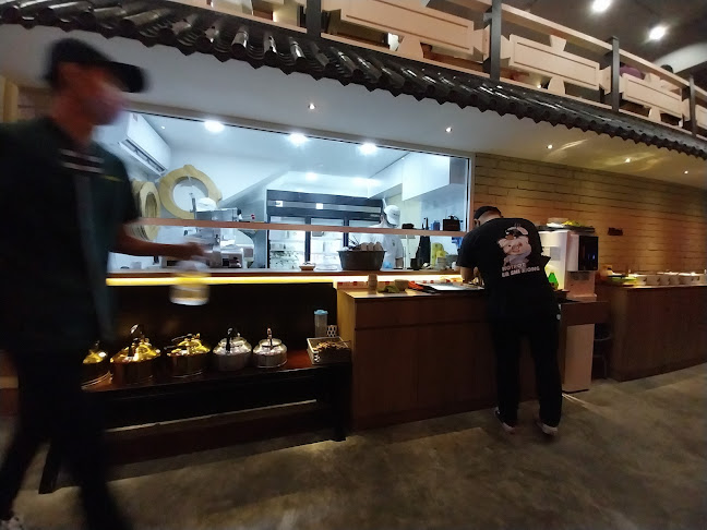 5miles, Lot17, Ground Floor, Visa Light Industrial Centre, 1/2, Jalan Tuaran, Inanam, 88450 Kota Kinabalu, Sabah