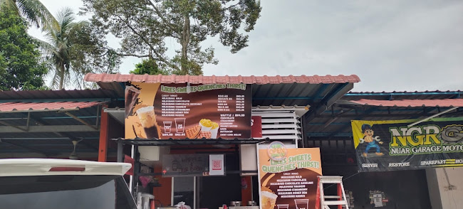 Likes sweet quenches