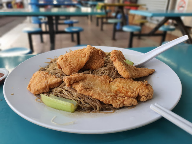 Kompleks Makanan Medan Renong Padang Kota Lama