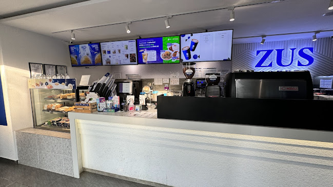 ZUS Coffee - Gastronomi dan perhotelan
