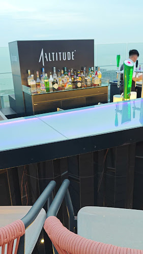 Comentarii opinii despre 1-Altitude Melaka