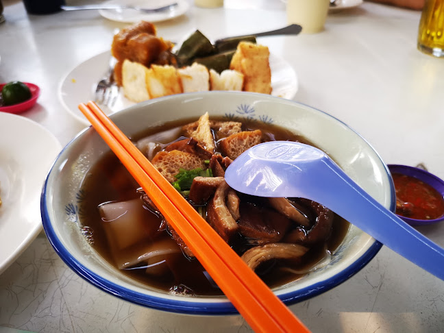 Come On Veggie Cafe - Gastronomi dan perhotelan