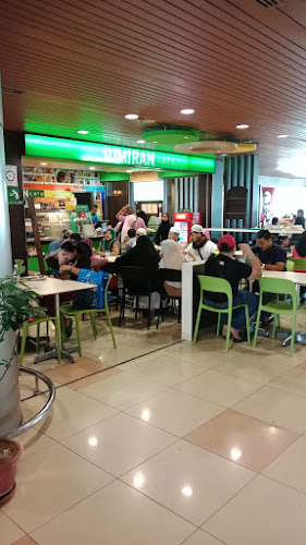 Comentarii opinii despre Yong Kwang Kedai Kopi