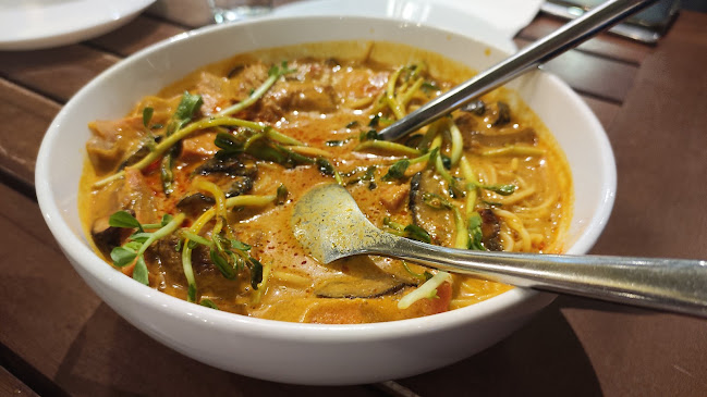 Opinii despre Roots Mount Austin (Relocating, To be announced) în Johor Bahru - Gastronomi dan perhotelan