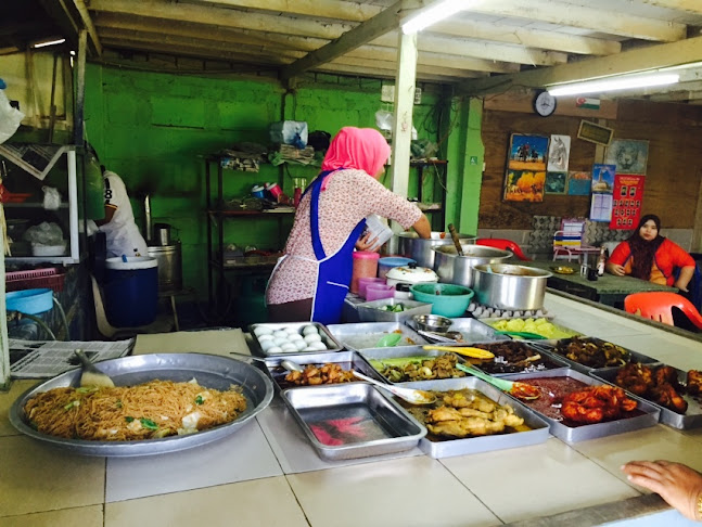 Kedai Makan Kak Ah Nasi Berlauk - Kota Bharu