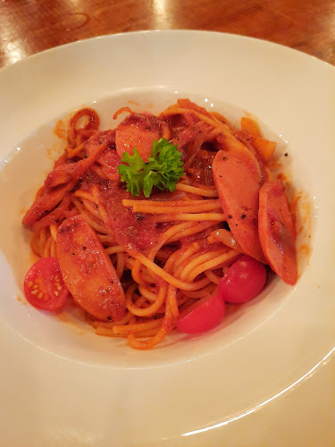 Mansion 5 - Gastronomi dan perhotelan