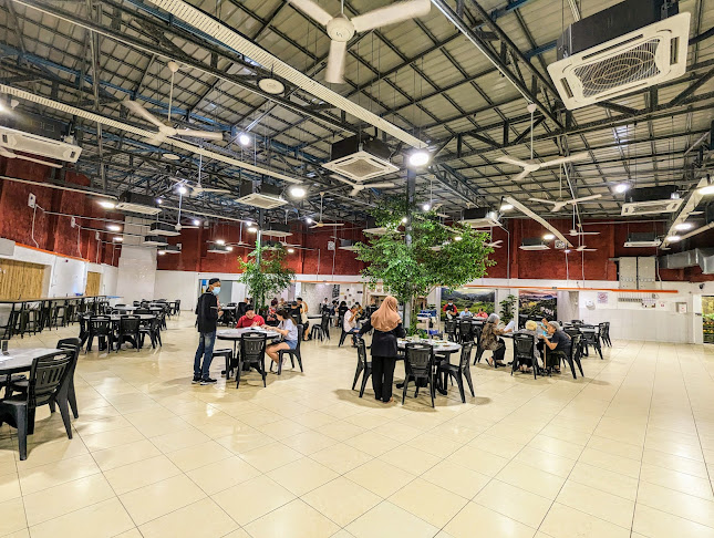 Small Village Cafe 小乡