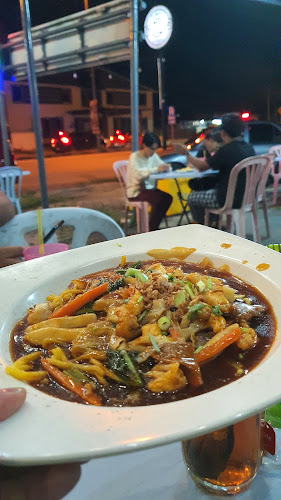 120, Jalan Losong Feri, Kampung Losong Masjid, 21000 Kuala Terengganu, Terengganu