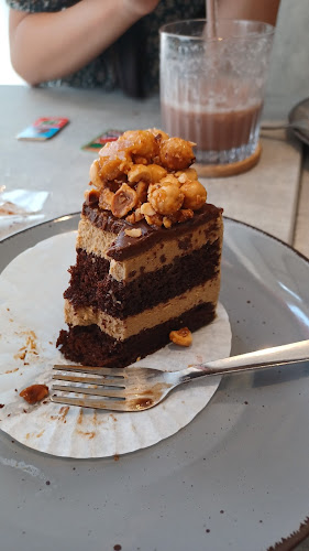 70G, Jalan SS 21/62, Damansara Utama, 47400 Petaling Jaya, Selangor