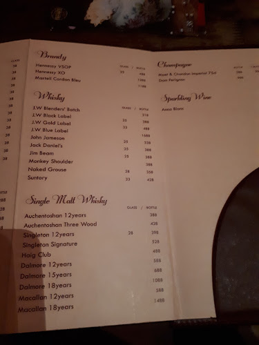 Comentarii opinii despre Hidden Bar