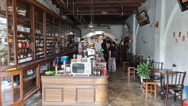 Lot 6, Section 52, KTLD, 164, Jln Padungan, 93100 Kuching, Sarawak