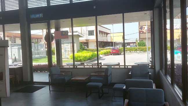 Starbucks DT Malim Jaya