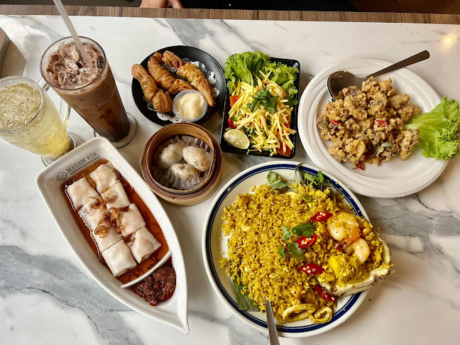 Comentarii opinii despre Madam Kok x Mama Thai