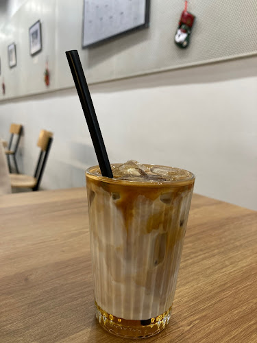 Comentarii opinii despre Teduhan Senja Cafe Sdn.Bhd