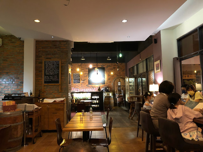 Ground floor/S3-A The Peak Vista, 88400 Kota Kinabalu, Sabah