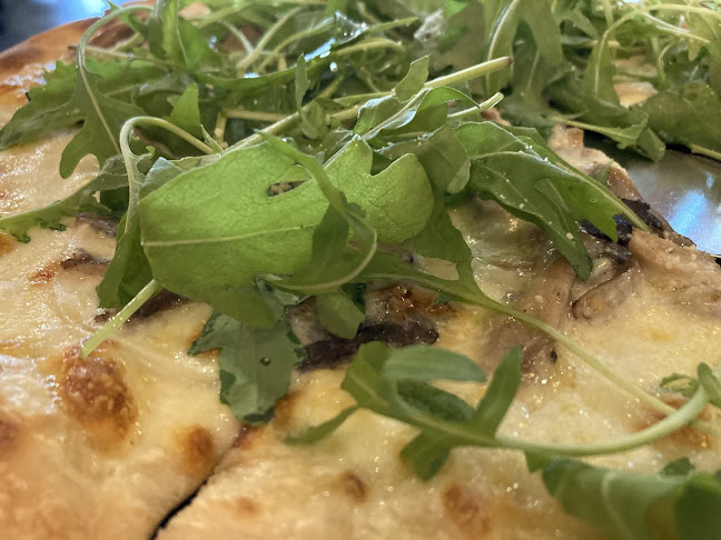 Lunarich Malaysia Pizza & Pasta - Gastronomi dan perhotelan