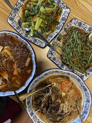 Comentarii opinii despre Little Oriental Cafe Kuching