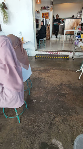 Opinii despre Rumah Sarapan în Sungai Petani - Gastronomi dan perhotelan