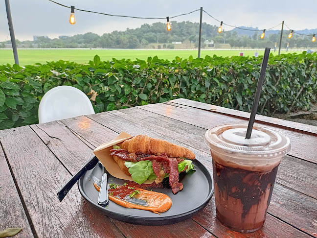 Comentarii opinii despre Ekues Cabin Cafe