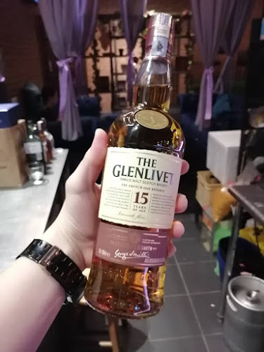 V Lounge Whisky Bar - Petaling Jaya