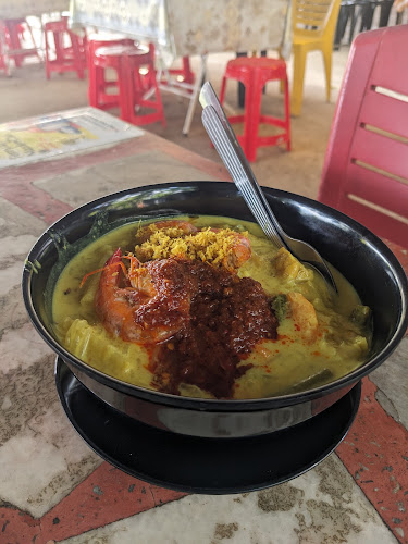 Opinii despre Warung Laksa Nyonya Kak Ani în Sungai Petani - Gastronomi dan perhotelan