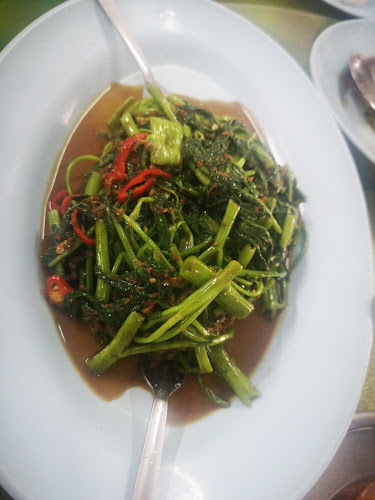 Restoran Chat Sook 冷气七叔玲珑饭店 - Gastronomi dan perhotelan