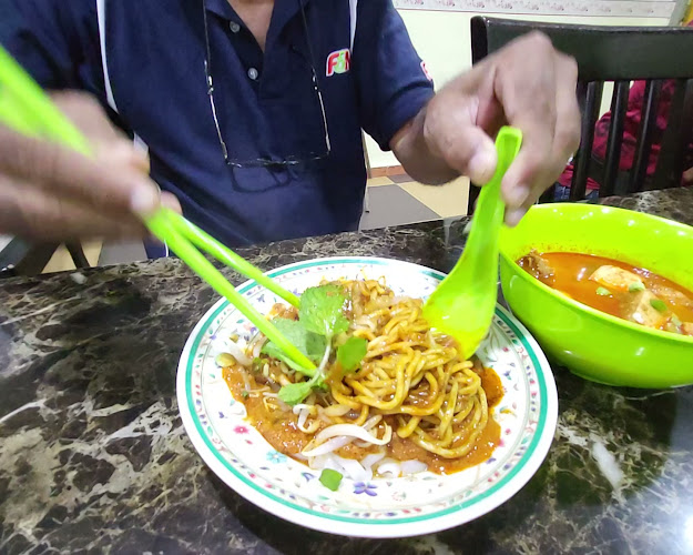 Opinii despre Restoran Ipoh Padang Curry House în Ipoh - Gastronomi dan perhotelan