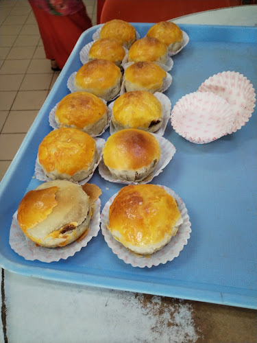 Kedai Roti Gold Crown 金冠面包中西饼店 - Sandakan