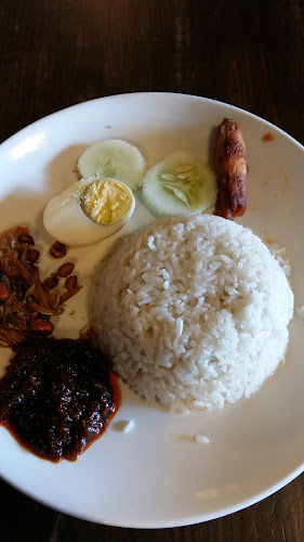 Toast ‘N’ Toast Taman Perling - Gastronomi dan perhotelan